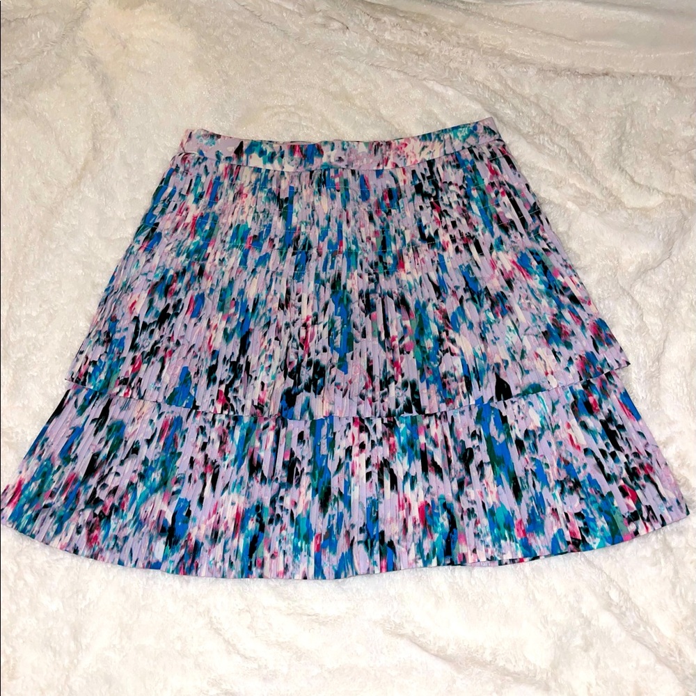 Skirt!